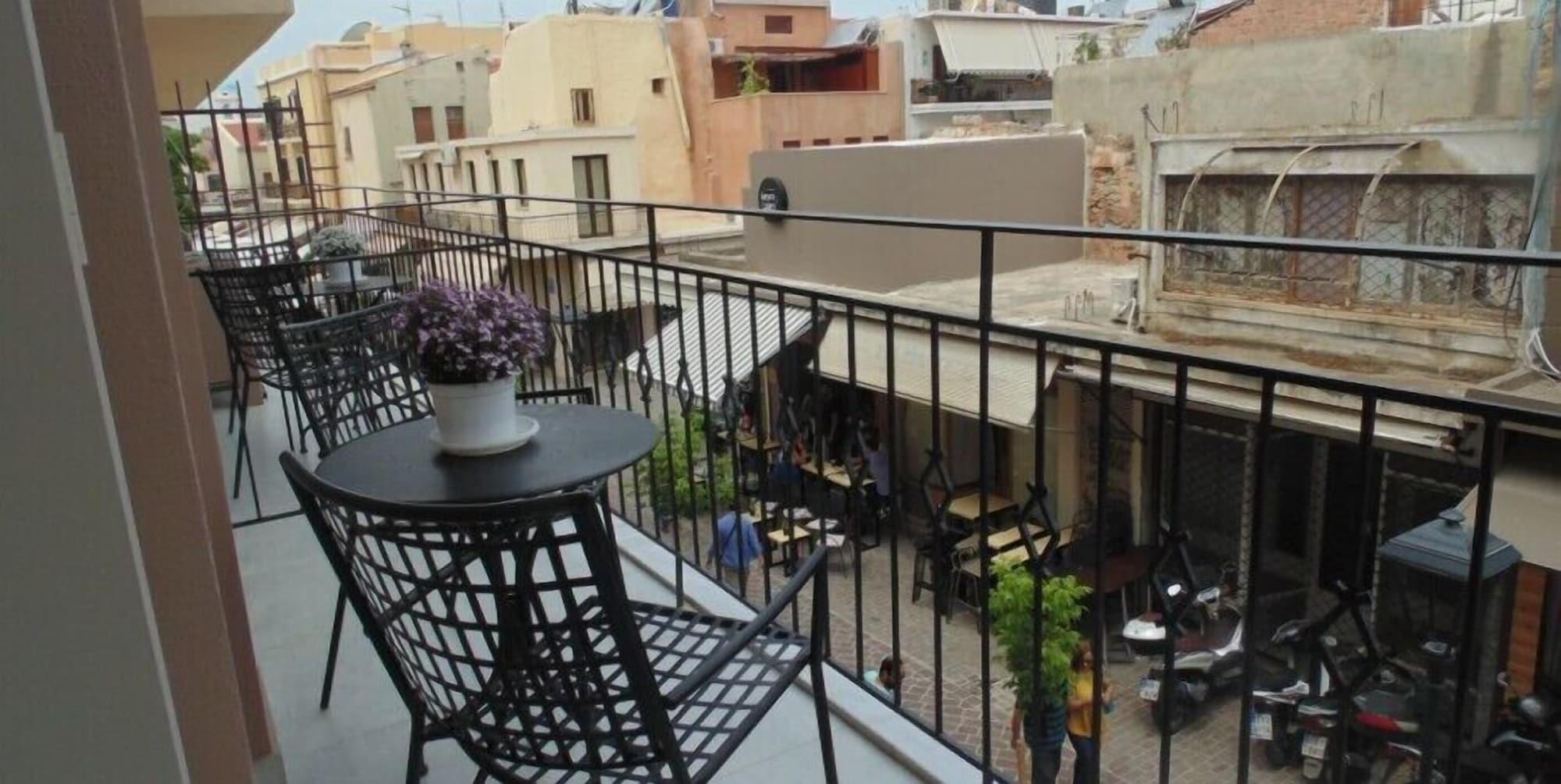 شقة Elia Potie خانيا المظهر الخارجي الصورة